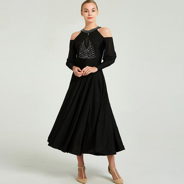 Flared Round Neck 3/4 Length Sleeve Dress